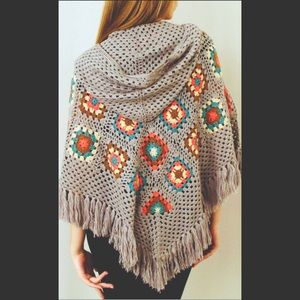 S/M Flying Tomato Grey Poncho